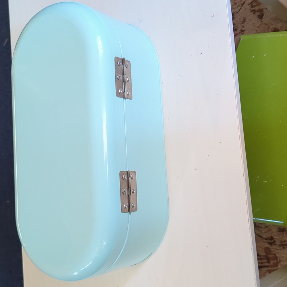 The Spring Shop Bread Chip Aqua Blue Storage Container - Picture 5 of 7